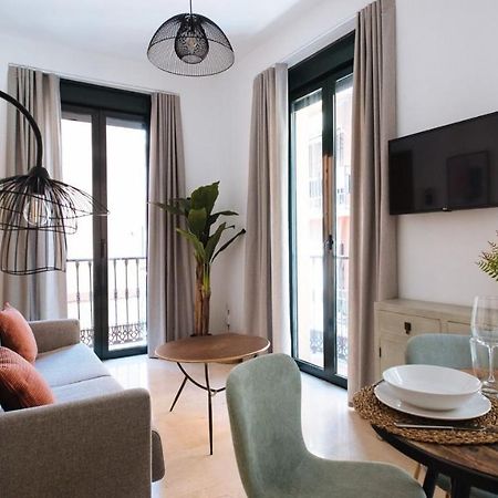 Chiqui And Vicente Suite Apartments Sewilla Zewnętrze zdjęcie