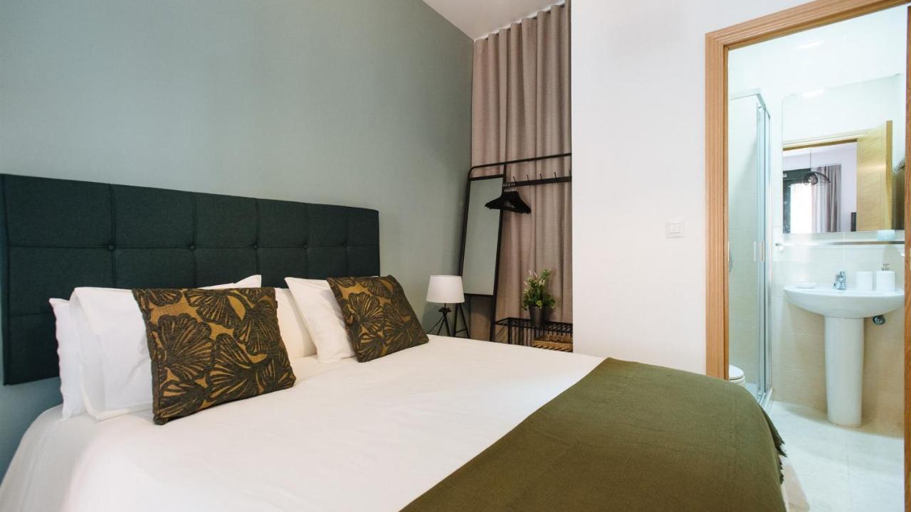 Chiqui And Vicente Suite Apartments Sewilla Zewnętrze zdjęcie