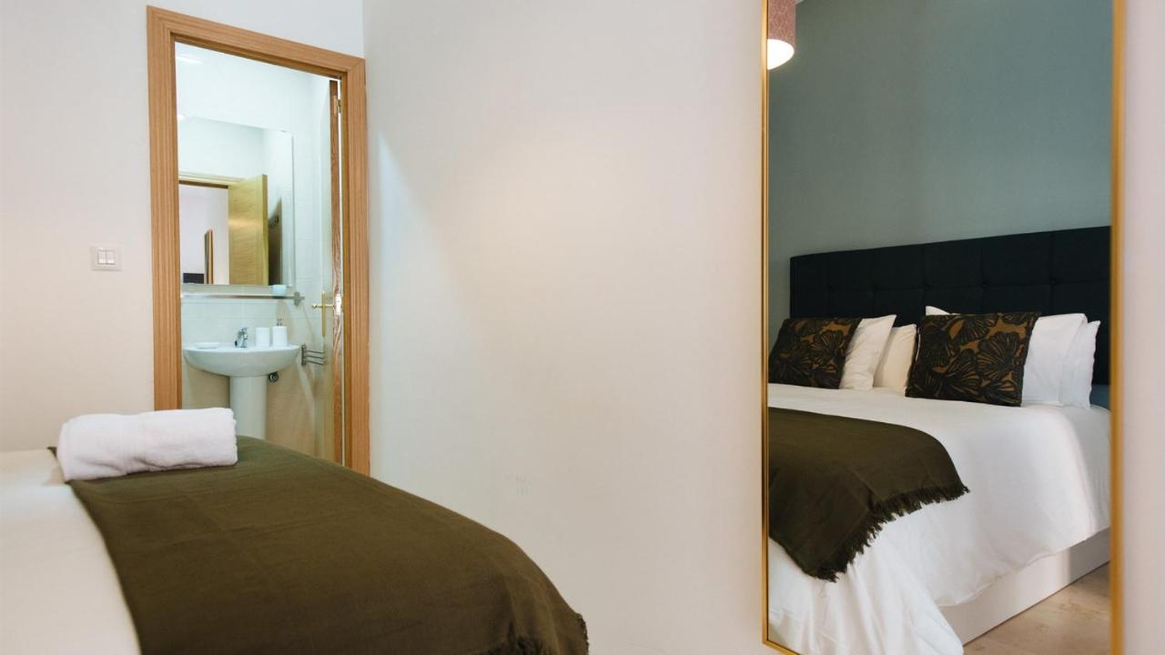 Chiqui And Vicente Suite Apartments Sewilla Zewnętrze zdjęcie