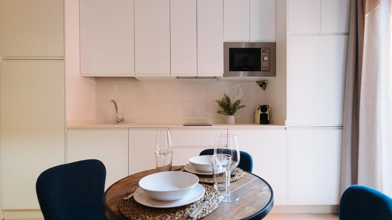 Chiqui And Vicente Suite Apartments Sewilla Zewnętrze zdjęcie